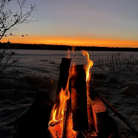 Σαλέ River's Whisper *