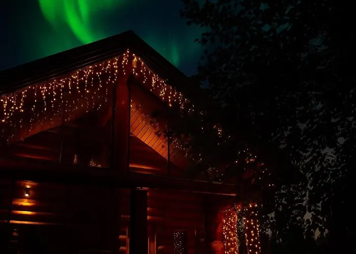 River's Whisper 木屋 *