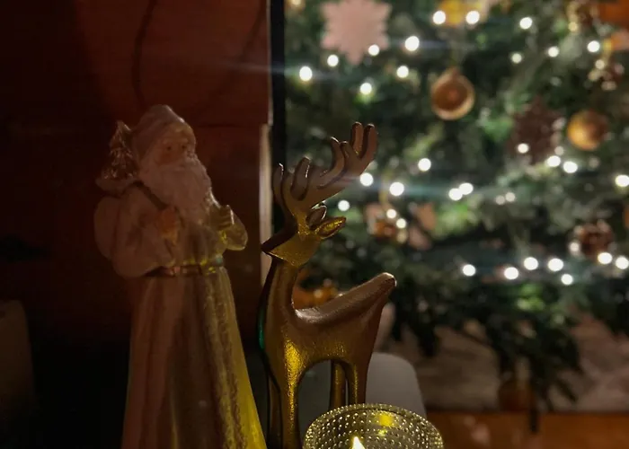 木屋 River's Whisper